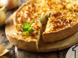 Παραδοσιακή κρεμμυδόπιτα της Μυκόνου | Ena Blog