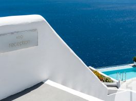 Πριν, κατά τη διάρκεια και μετά τη διαμονή: Τα τρία στάδια για τη δημιουργία ισχυρής πελατοκεντρικής σχέσης στον τουρισμό | Ena Blog