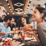 4 τρόποι για να ενισχύσετε την επωνυμία του εστιατορίου σας | Ena Blog
