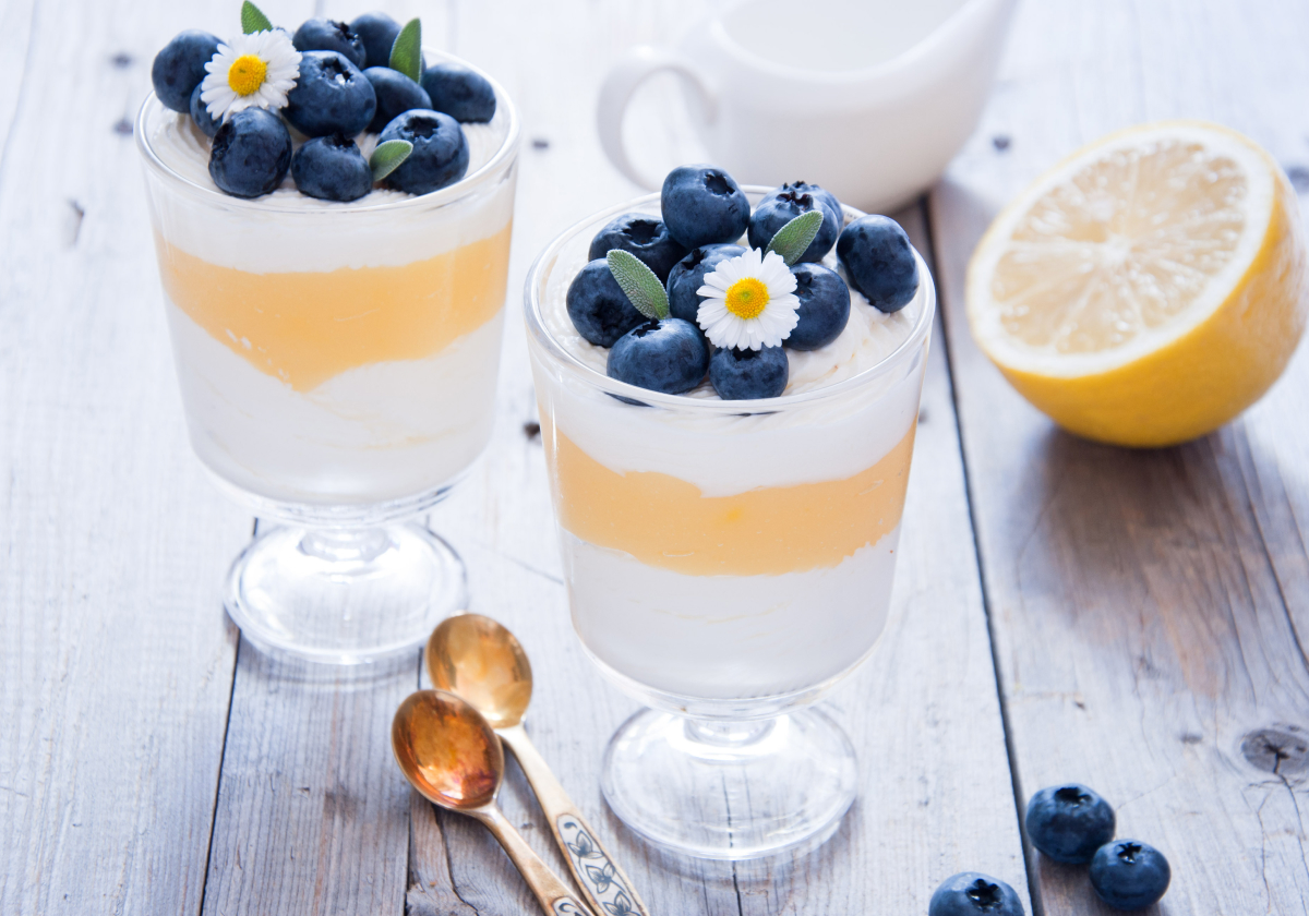 Γλυκό παρφέ με λεμόνι και μύρτιλα | ENA Blog