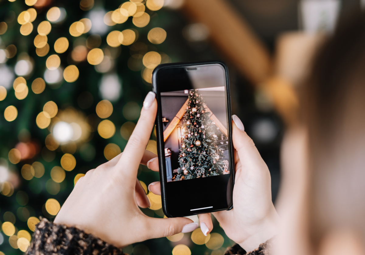 Ιδέες για ελκυστικό χριστουγεννιάτικο περιεχόμενο στα social media | ENA Blog