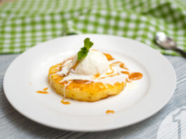 Ψητός ανανάς με παγωτό βανίλια και σάλτσα ρούμι | ENA Blog